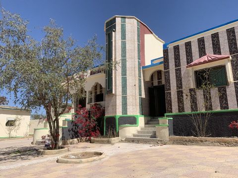 The Fankeenna building and courtyard